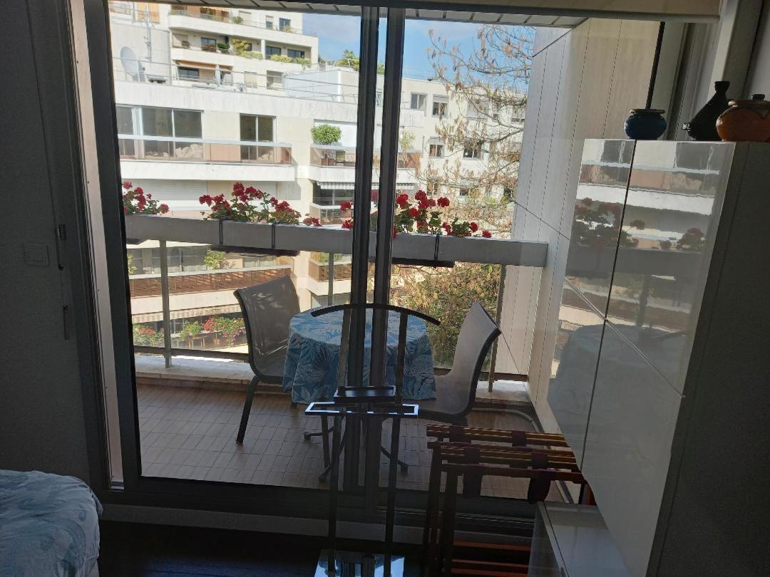 Parisian Sparkle Retreat نويي سور سين المظهر الخارجي الصورة